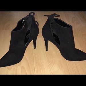 Great condition worn once!